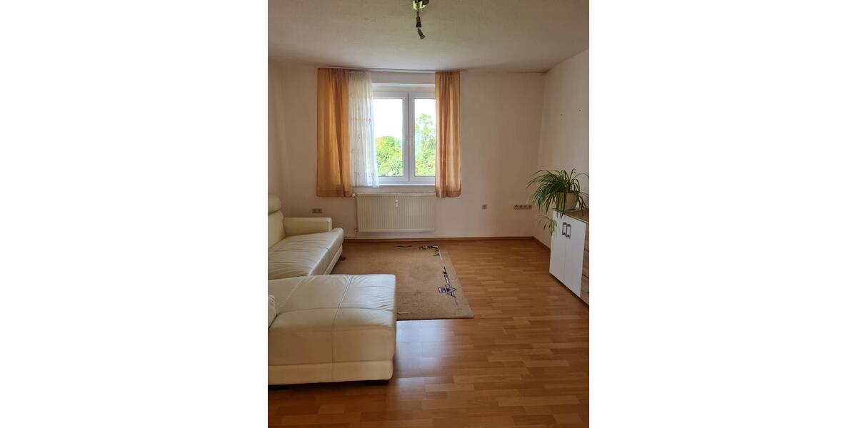Etagenwohnung Bützow - 2 Zimmer, 48 m&sup2;, 300&euro; | Angebot:26662640
