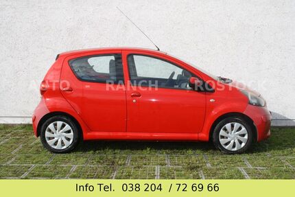 Toyota Aygo (X) 206.000 km 1.200 € Broderstorf OT Pastow 18184