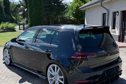 VW Golf 92.300 km 19.990 € Marlow 18337
