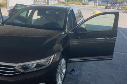 VW Passat Variant