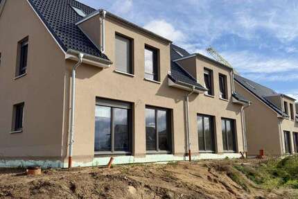 Haus Tessin - 4 Zimmer, 113 m&sup2;, 1.600&euro; | Angebot:27708060