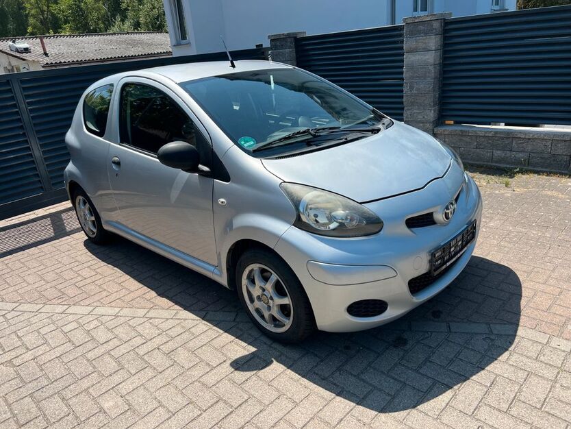 Toyota Aygo (X) 135.741 km 3.550 € Bad Doberan 18209