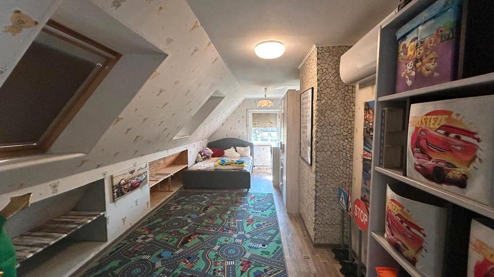Einfamilienhaus Bützow - 7 Zimmer, 235 m&sup2;, 349.000&euro; | Angebot:26516032