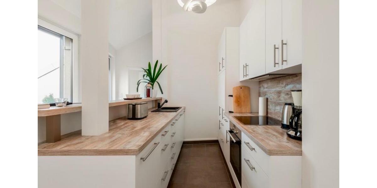 Dachgeschoßwohnung Rostock - 2 Zimmer, 60 m&sup2;, 1.850&euro; | Angebot:23509425