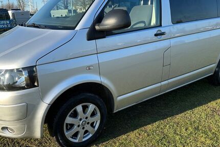 VW T5 Transporter 193.062 km 8.300 &euro; Rostock 18147