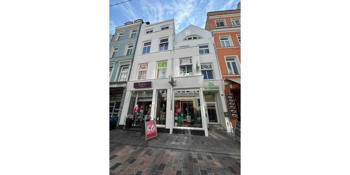 Dachgeschoßwohnung Rostock - 2 Zimmer, 108 m&sup2;, 1.298&euro; | Angebot:24878600