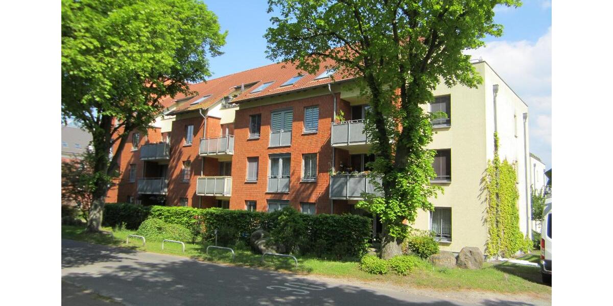 Dachgeschoßwohnung Papendorf - 1 Zimmer, 41 m&sup2;, 425&euro; | Angebot:26251252