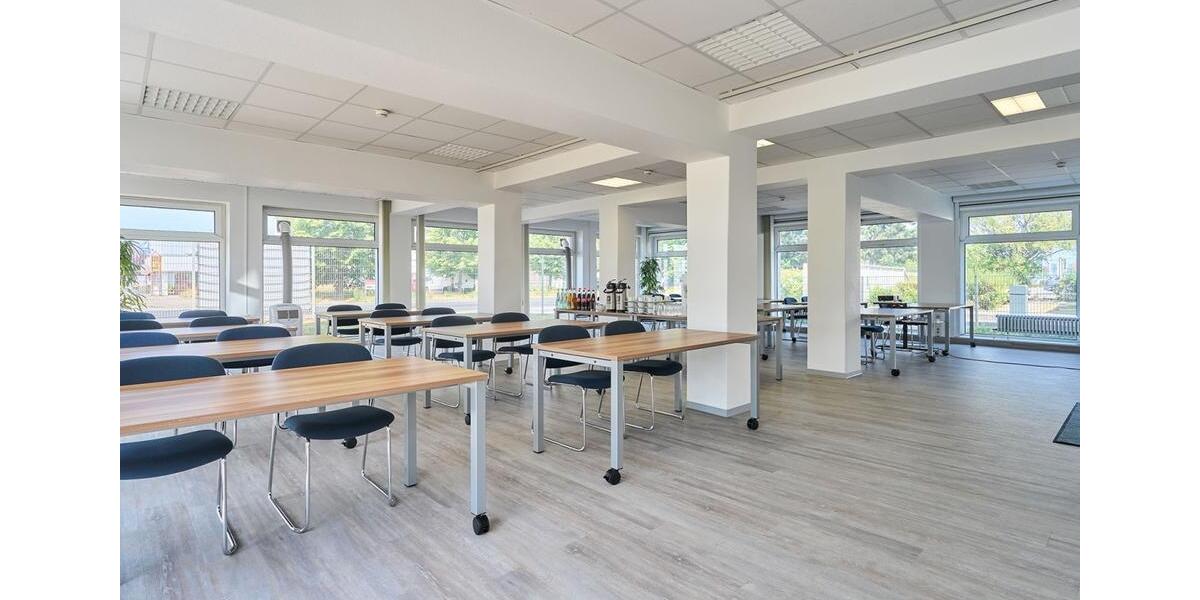 Gewerbeobjekt Lambrechtshagen - 9&euro; | Angebot:23815257