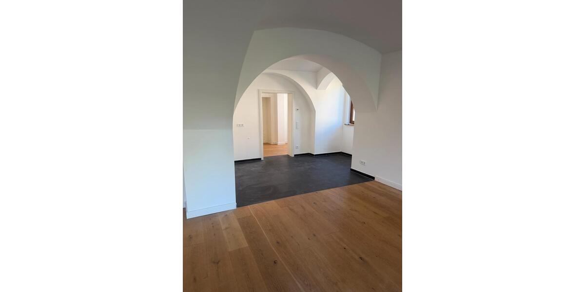 Erdgeschoßwohnung Sanitz - 4 Zimmer, 165 m&sup2;, 1.790&euro; | Angebot:26411628
