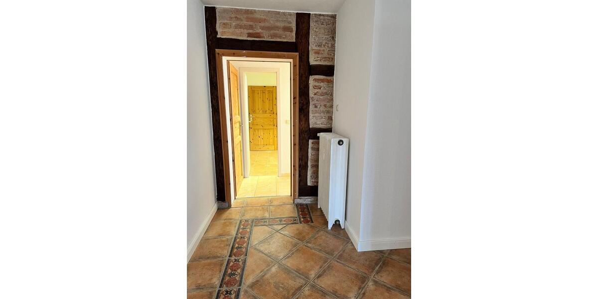 Erdgeschoßwohnung Bützow - 3 Zimmer, 110 m&sup2;, 990&euro; | Angebot:26176123