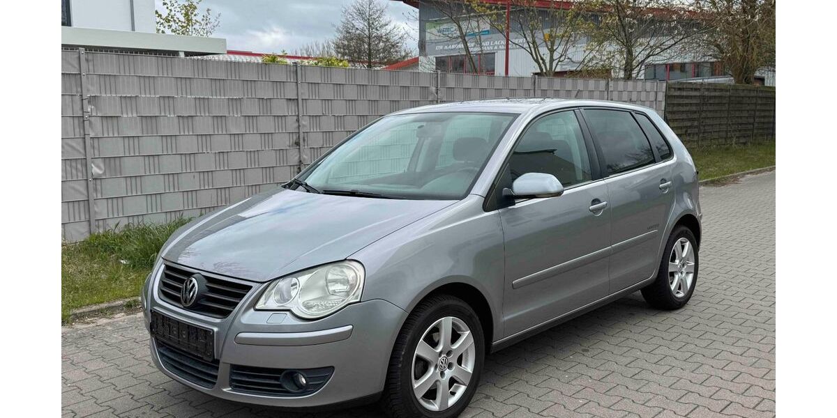 VW Polo 120.500 km 5.250 &euro; Rostock 18107