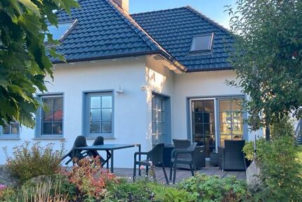 Haus Bad Doberan - 2.5 Zimmer, 96 m&sup2;, 1.300&euro; | Angebot:27692061