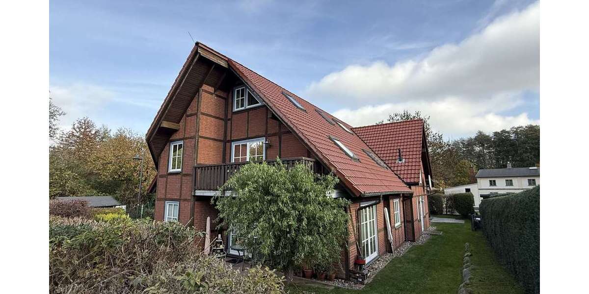 Einfamilienhaus Papendorf / Südstadt Südstadt - 13 Zimmer, 359 m&sup2;, 799.000&euro; | Angebot:26543821