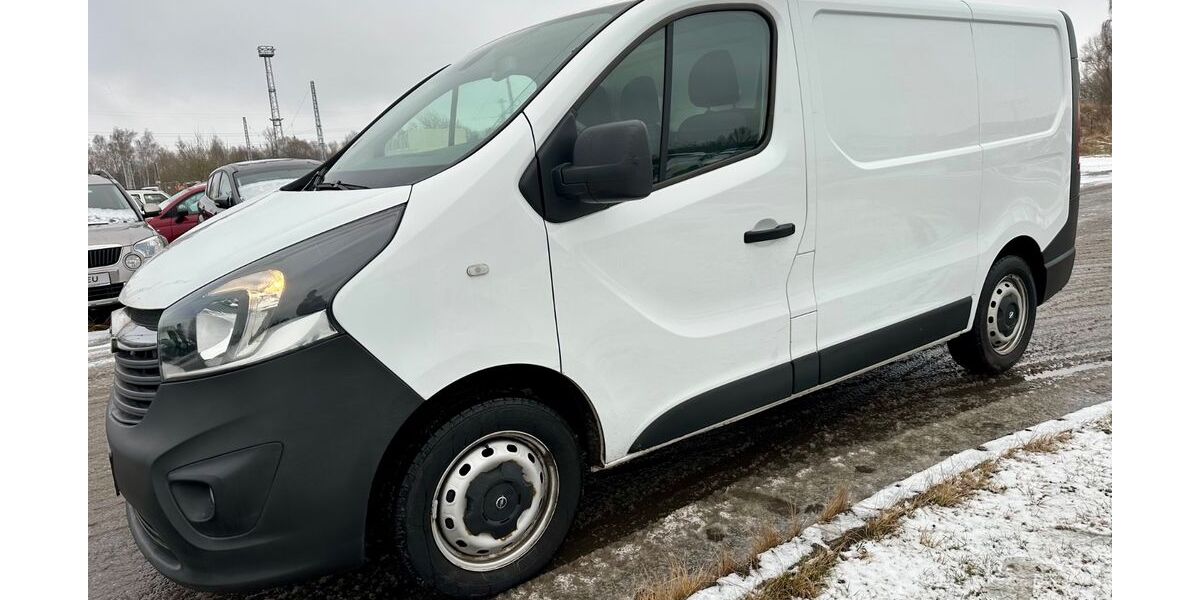 Opel Vivaro 124.298 km 9.200 &euro; Rostock 18147
