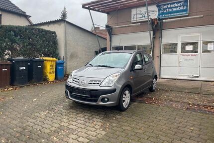 Nissan Pixo