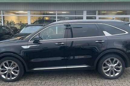 Kia Sorento 98.644 km 27.990 € Vilz 18195