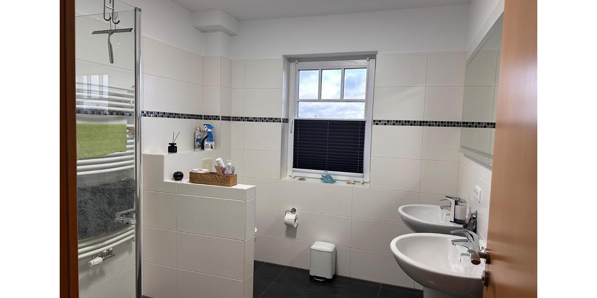 Maisonettenwohnung Rostock Groß-Klein - 4.5 Zimmer, 137 m&sup2;, 1.852&euro; | Angebot:24560579