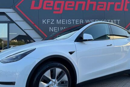 Tesla Model Y 61.447 km 33.900 € Mönchhagen 18182