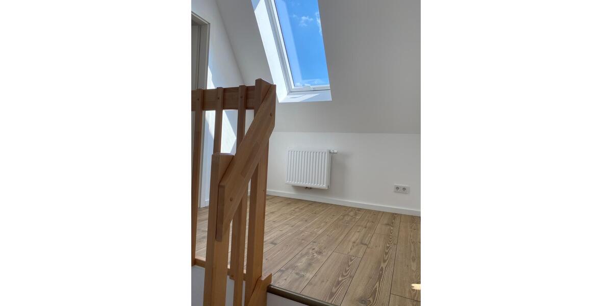 Maisonettenwohnung Rostock Groß-Klein - 4 Zimmer, 90 m&sup2;, 1.200&euro; | Angebot:25056234