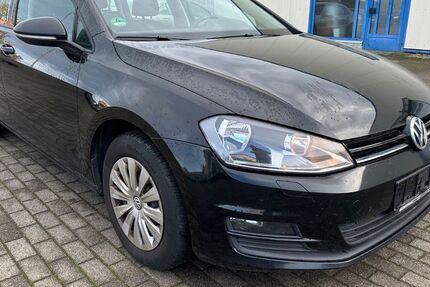 VW Golf 325.000 km 4.879 &euro; Stäbelow bei Rostock 18198