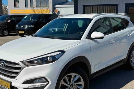 Hyundai TUCSON 106.036 km 12.990 &euro; Rostock 18107