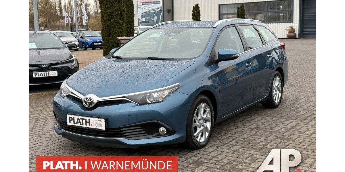 Toyota Auris 146.693 km 10.490 &euro; Rostock-Warnemünde 18119