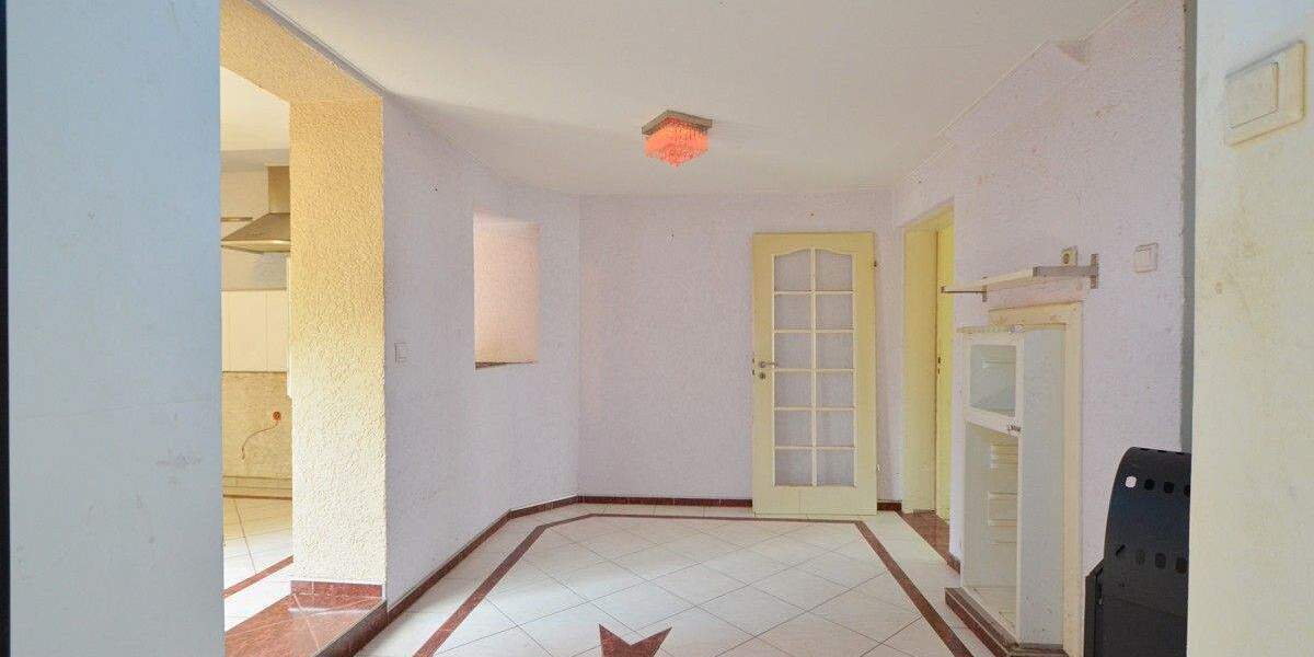 Reihenmittelhaus Marlow - 4 Zimmer, 102 m&sup2;, 35.000&euro; | Angebot:23814295