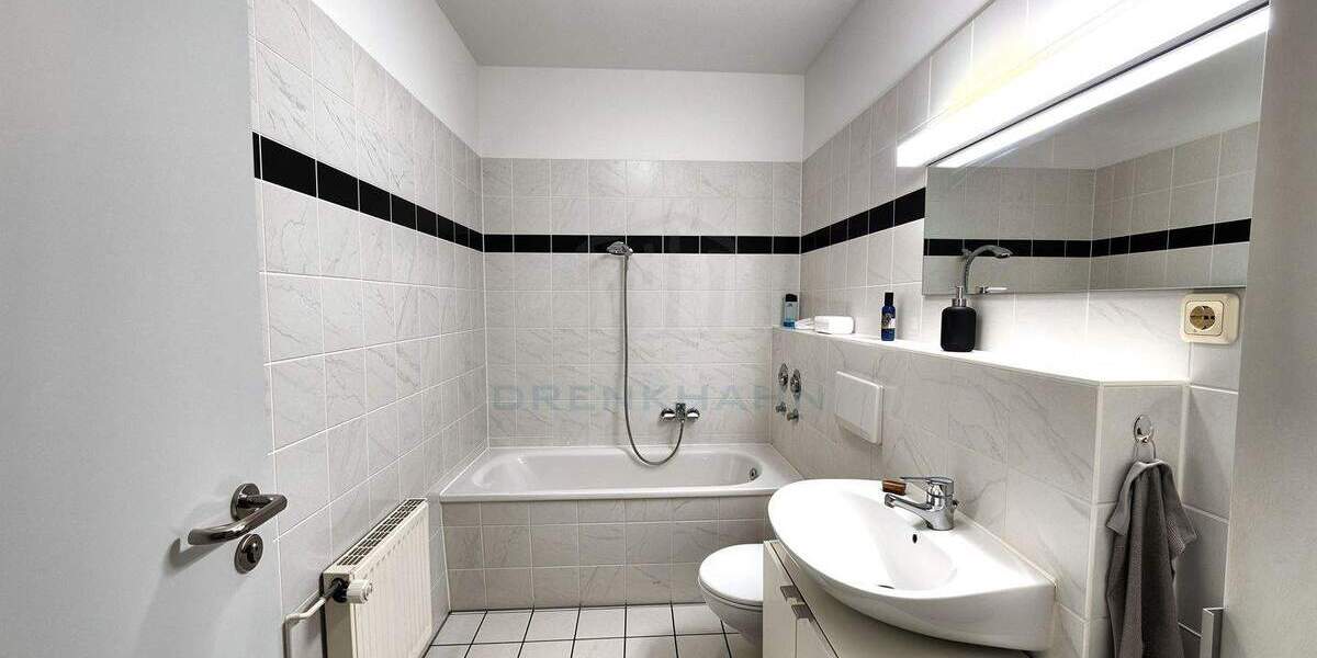 Gewerbeobjekt Rostock Kröpeliner Tor-Vorstadt - 3 Zimmer, 107 m&sup2;, 373.430&euro; | Angebot:25769886