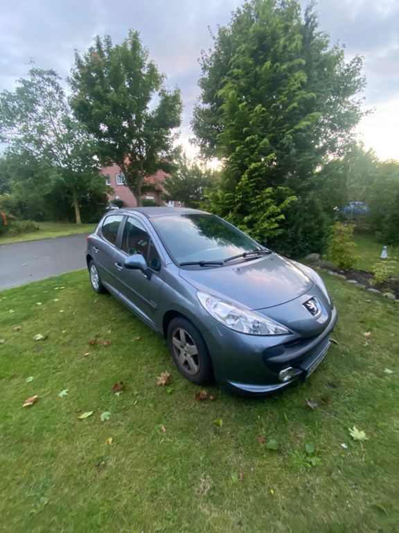 Peugeot 207 191.000 km 1.250 € Ribnitz Damgarten 18311