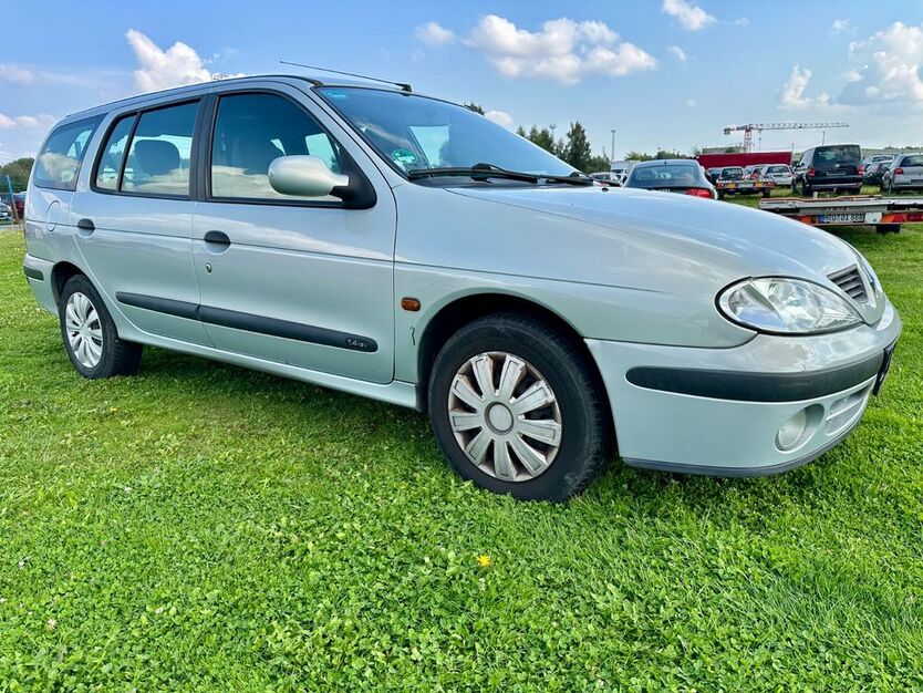 Renault Megane 190.767 km 900 € Rostock 18147