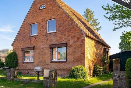 Haus Ribnitz-Damgarten Ribnitz - 5 Zimmer, 114 m&sup2;, 220.000&euro; | Angebot:26554523