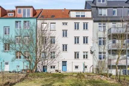 Haus Rostock - 14 Zimmer, 355 m&sup2;, 870.000&euro; | Angebot:26080322