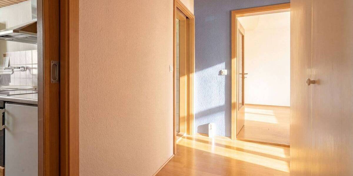 Etagenwohnung Rostock Südstadt - 3 Zimmer, 62 m&sup2;, 172.500&euro; | Angebot:26833342