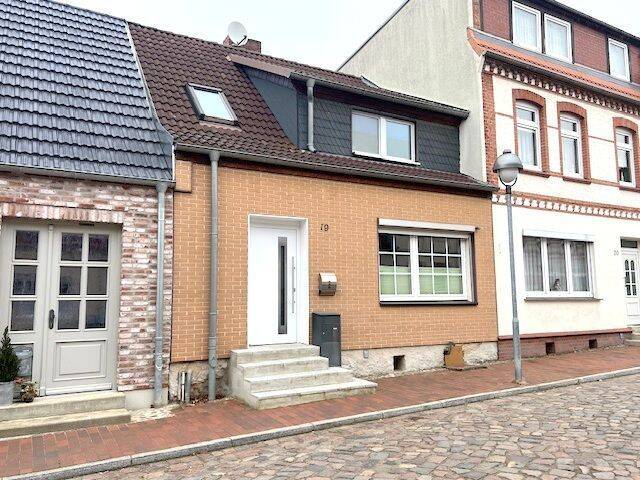 Einfamilienhaus Laage - 3 Zimmer, 95 m&sup2;, 147.000&euro; | Angebot:24114847