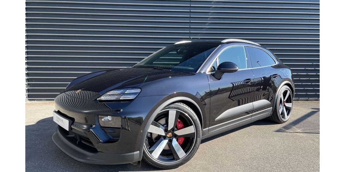 Porsche Macan 8.990 km 97.750 &euro; Papendorf 18059