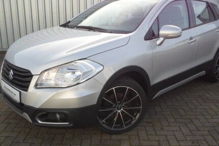 Suzuki (SX4) S-Cross 97.426 km 11.990 &euro; Ribnitz-Damgarten 18311