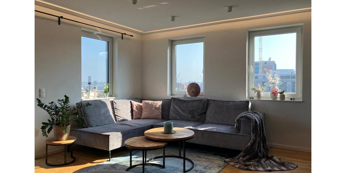 Etagenwohnung Rostock Hansaviertel - 4 Zimmer, 154 m&sup2;, 2.000&euro; | Angebot:23620104