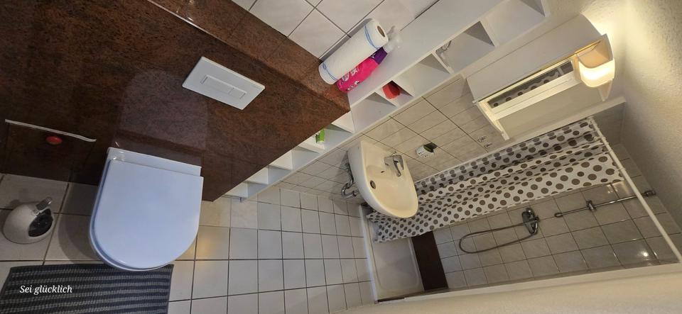 Etagenwohnung Sanitz - 1 Zimmer, 15 m&sup2;, 36&euro; | Angebot:25364657