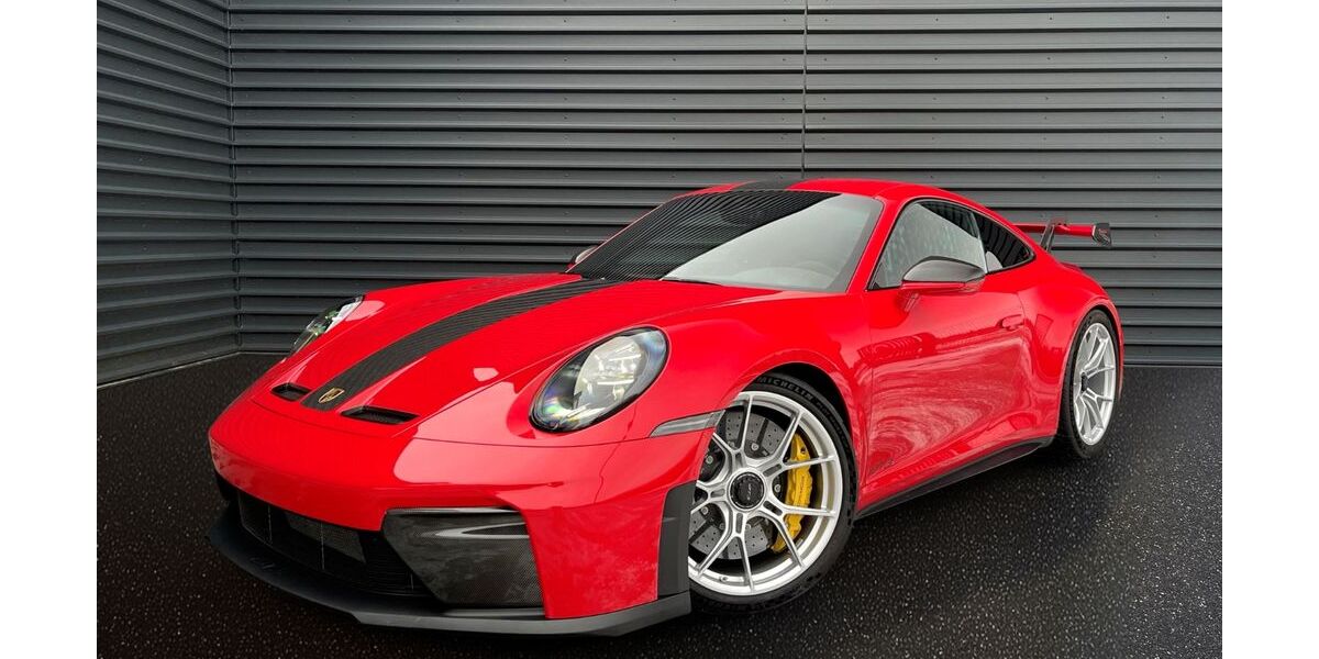 Porsche 992 3.299 km 224.850 &euro; Papendorf 18059
