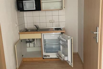 Wohnung Rostock Hansaviertel - 1 Zimmer, 29 m&sup2;, 330&euro; | Angebot:25960229