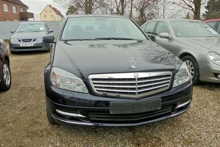 Mercedes C 200