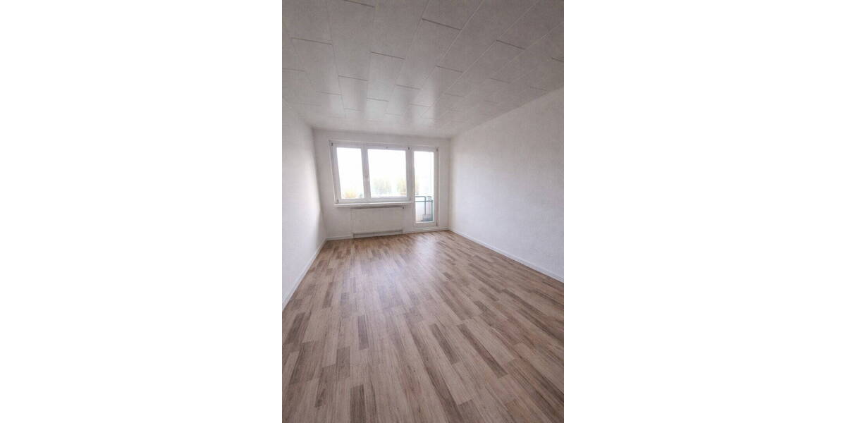 Etagenwohnung Rostock Südstadt - 3 Zimmer, 63 m&sup2;, 225.000&euro; | Angebot:26150651