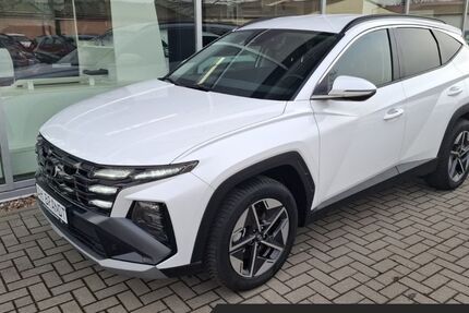 Hyundai TUCSON 13.519 km 32.290 &euro; Rostock 18146