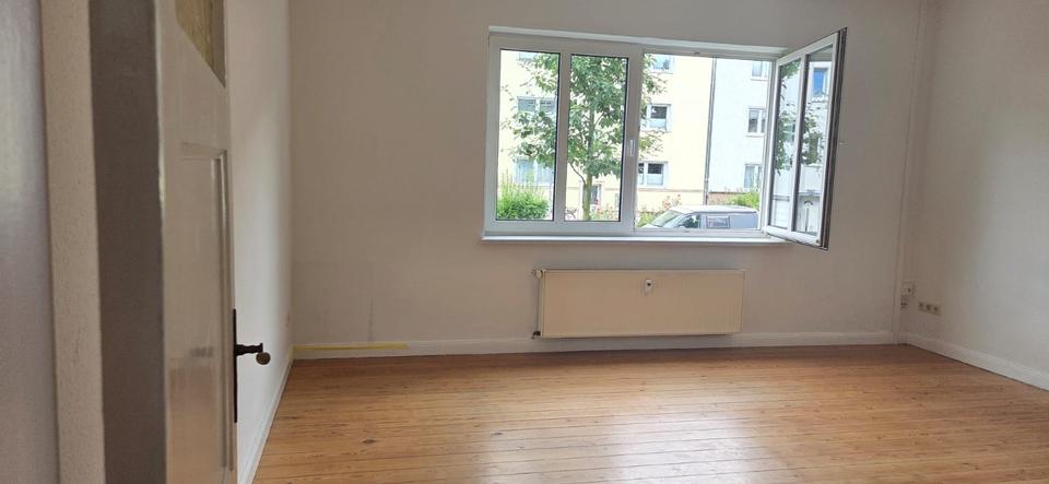 Etagenwohnung Rostock Hansaviertel - 2 Zimmer, 53 m&sup2;, 740&euro; | Angebot:26350925