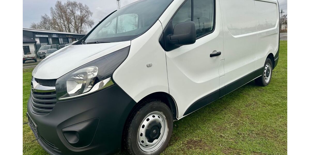 Opel Vivaro 99.743 km 8.500 &euro; Rostock 18147