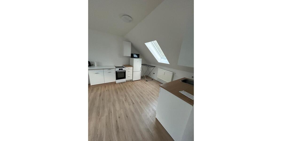 Dachgeschoßwohnung Bentwisch - 2 Zimmer, 40 m&sup2;, 25&euro; | Angebot:23172247
