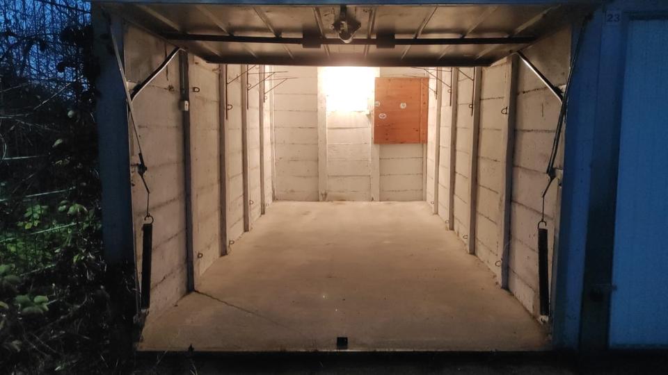 Garagen / Stellplätze Rostock Hohe Düne - 100&euro; | Angebot:26375780