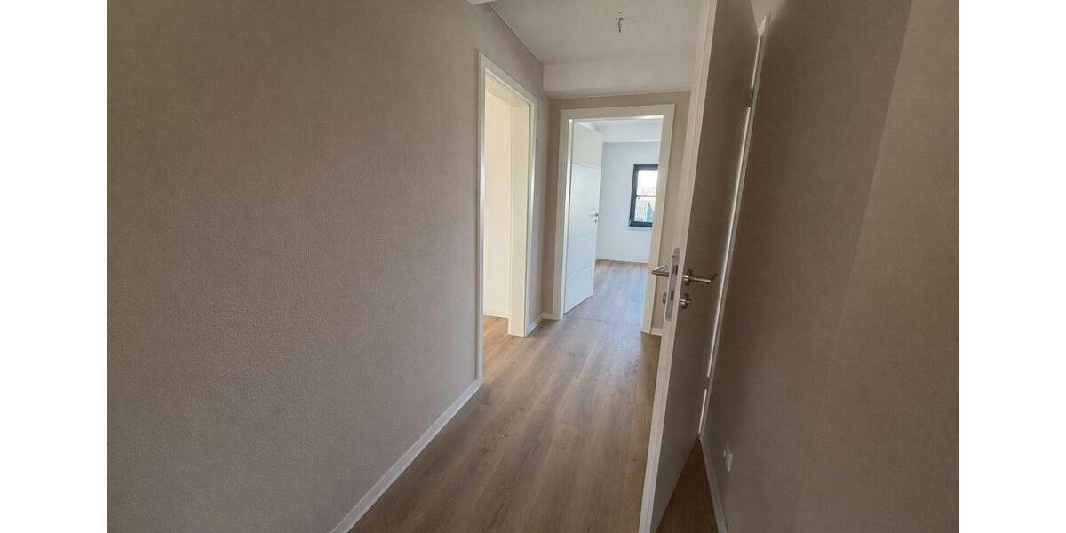 Etagenwohnung Bützow - 3 Zimmer, 85 m&sup2;, 840&euro; | Angebot:24944905