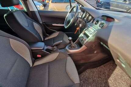 Peugeot 308 213.200 km 4.480 &euro; Rostock 18069