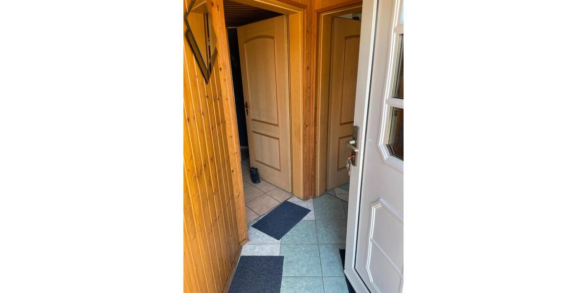 Doppelhaushälfte Satow - 4 Zimmer, 80 m&sup2;, 180.000&euro; | Angebot:26230440